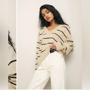 Reformation Sienna Oversized Cotton V Neck Sweater Ivory - Size M
